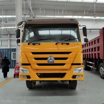 10.2 τόνους Χρησιμοποιούμενο HOWO 371HP Καμιόνι Απορριμμάτων Δεξιά κίνηση 8X2 Καμιόνι για την εξόρυξη 30 τόνους