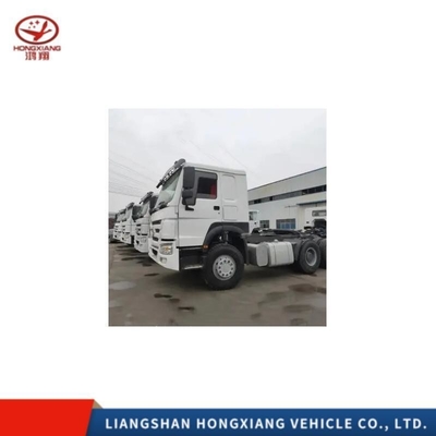 2021 2022 2023 Sinotruck Sitrak C7h G7 4X2 6X4 Τρακτικό φορτηγό 8,2 τόνων Σχεδιασμός ελαστικών χωρίς σωλήνες