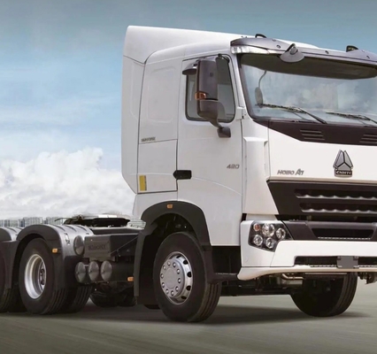 450hp Heavy Duty Sinotruk HOWO 4X2 Τρακτόρος Κεφαλή Πρωτεύον Μεταγωγικό Φορτηγό με μέγιστη ροπή