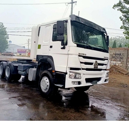 Βαρύ φορτίο HOWO φορτηγά Sinotruk 6X4 Τρακτικό φορτηγό για μεταφορά μεγάλων αποστάσεων