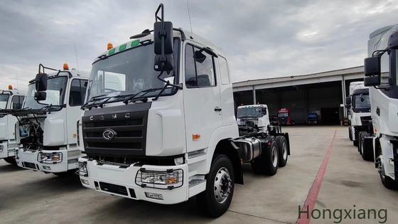 Υψηλή αξιοπιστία HOWO 6X4 371HP 375 Τροχαίο τρακτέρ κεφαλή για 8,2 τόνων χωρητικότητα φορτίου