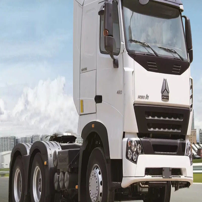 8.2 τόνους μέγιστη ροπή Sinotruk HOWO 10 τροχούς 371HP ελκυστήρας φορτηγό ρυμουλκούμενο κεφάλι