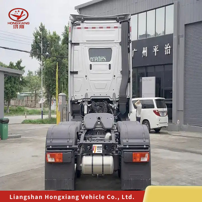 Προσαρμόσιμη Dongfeng Tianlong Τρακτέρ Τροχαίο ρυμουλκούμενο κεφαλή Ντίζελ καύσιμο Εγχειρίδιο / αυτόματο