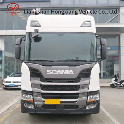 Πιστοποιημένο από το GCC 8,2 τόνων Shacman Tractor Head Truck για βαρύ φορτίο και μεταφορά