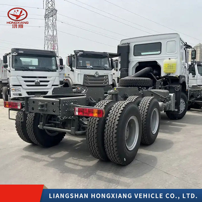 Τρακτικό φορτηγό με ρυμουλκούμενο Dongfeng με μέγιστη ροπή Nm 500-1000nm και χωρητικότητα κινητήρα&gt; 8L