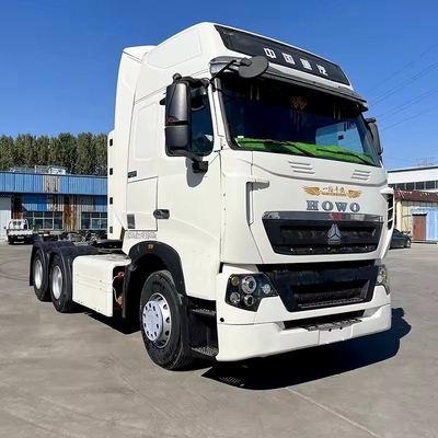 Προσαρμογή 8,2 τόνων Euro5euro6 HOWO T7 CNG τρακτέρ φορτηγά για τα κινεζικά εργοστάσια