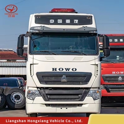 Σάντονγκ Sinotruk HOWO T7 φορτηγό ελκυστήρα με κινητήρα ντίζελ μπροστά και ελαστικά 12.00r20