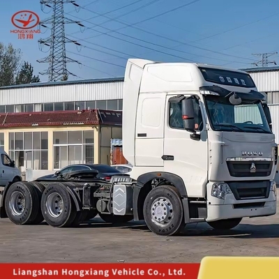 Καυτό HOWO T7 6X4 Μεθάνιο ελκυστήρα φορτηγό κινητήρα χωρητικότητα&gt; 8L και 1 έτος υπηρεσία μετά την πώληση