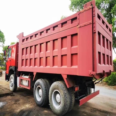 Sinotruk HOWO Δεξιοκίνητο φορτηγό με μέγιστη ροπή Nm 500-1000nm στην Τανζανία