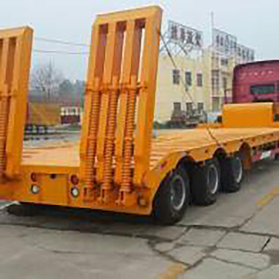 2 έτη εξυπηρέτηση μετά την πώληση Cross Arm Type 7 Axle Lowbeds Trailer Low Flatbed Semi Trailer