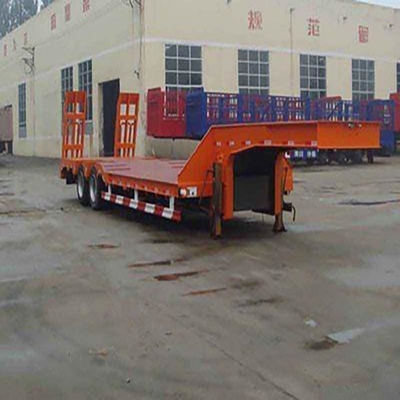 Κατεβατικό πόδι δύο ταχυτήτων βαρύ φορτίο Lowboy Lowbed Trailer για τη μεταφορά βαρέων μηχανών