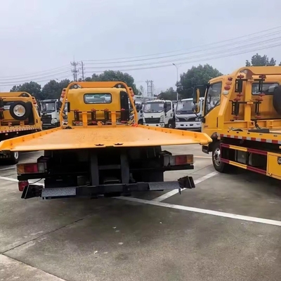 Qing Ling 4*2 Low Angle Full Land Flatbed Tow Truck Wrecker για τεχνική υποστήριξη σε απευθείας σύνδεση