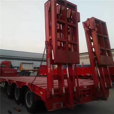 13500X3000X1550 mm Σιδηρούνιος ημιπρόσφυγας χαμηλής επιφάνειας για τη μεταφορά μηχανημάτων 13m επιφανειακός πρόσφυγας