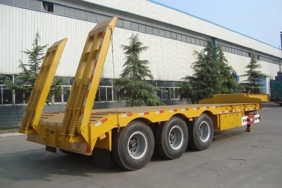 Βαρύ φορτίο 50t-60t 3/4 άξονες Lowboy/Low Deck/Platform/Loader για μεταφορά εξορυκτών